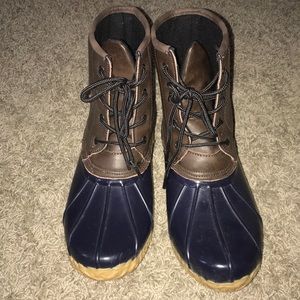 Size 9 Duck Boots